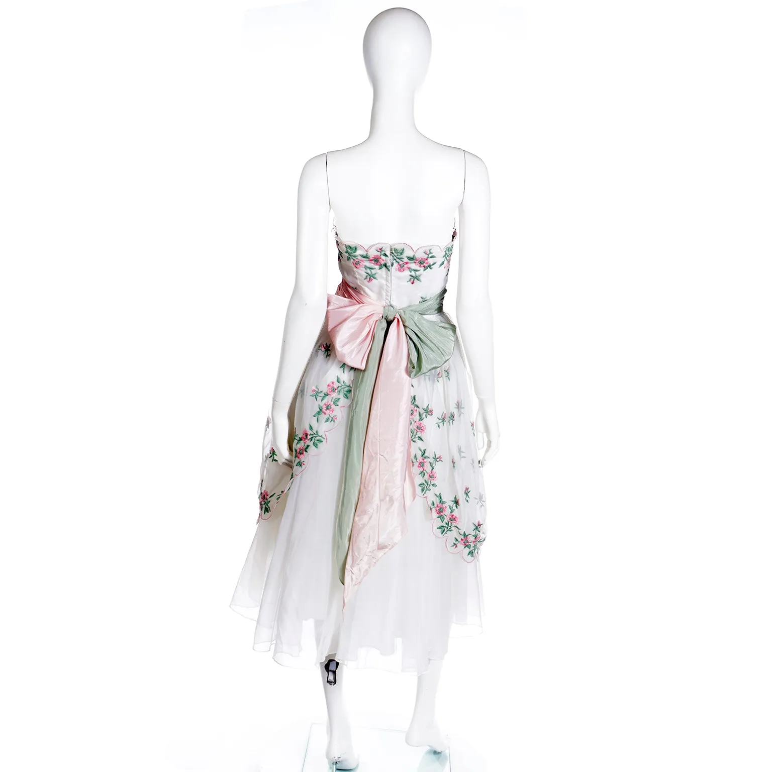 1950s Emma Domb White Party Dress w Pink Roses & green Leaves