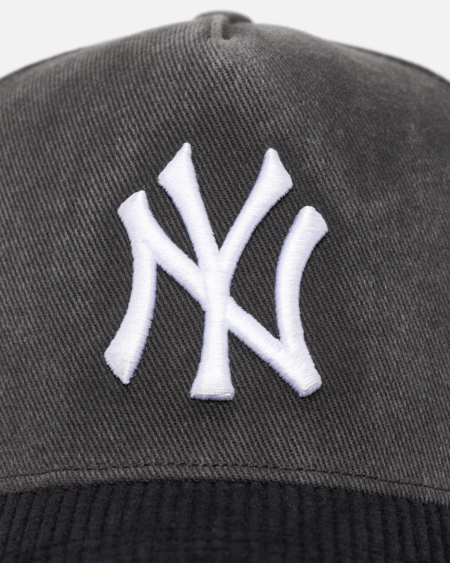 47 Brand New York Yankees 'Apollo Corduroy' Offside DT Snapback Black