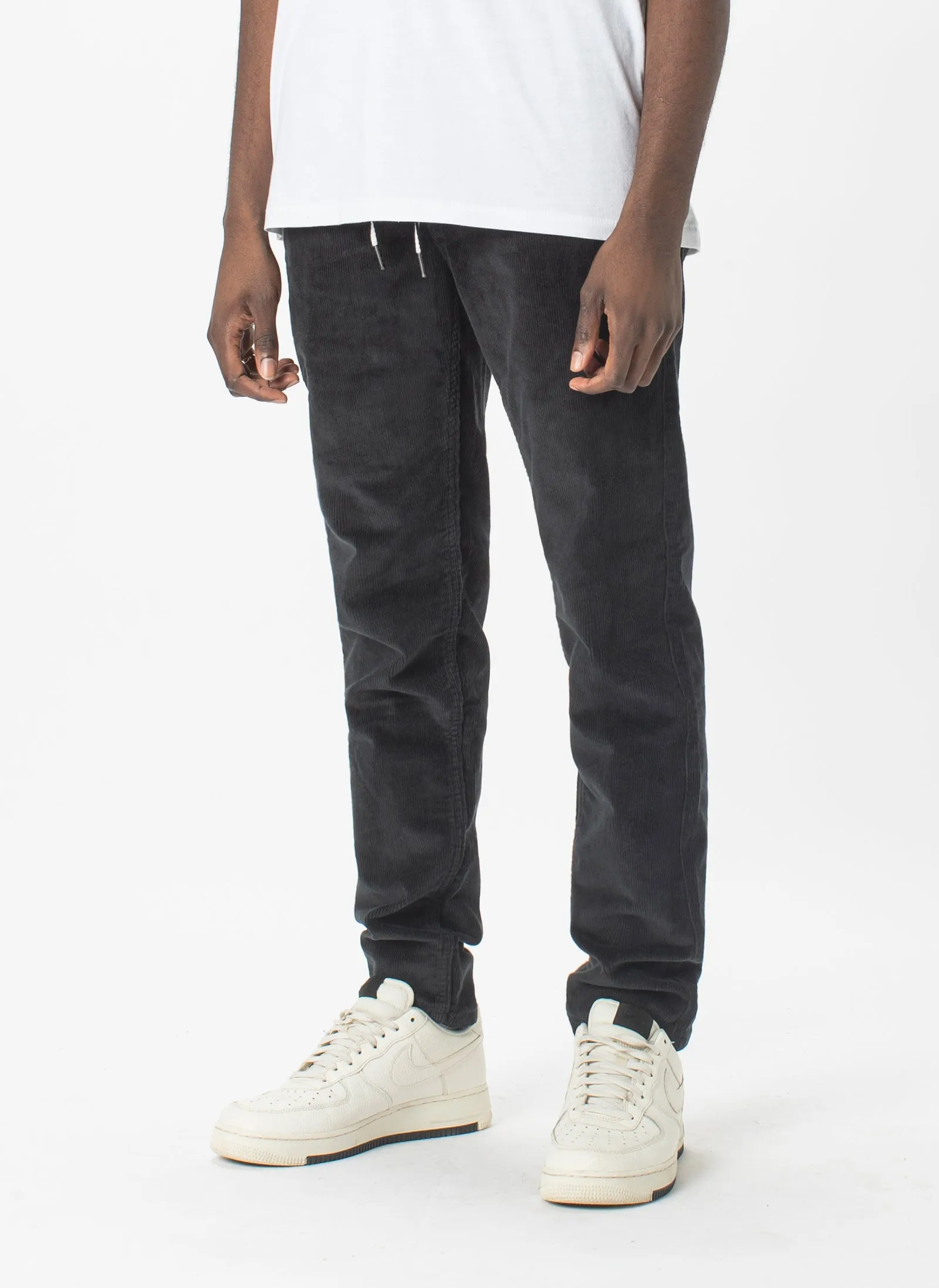 B.Slim Elastic Chino Black Cord