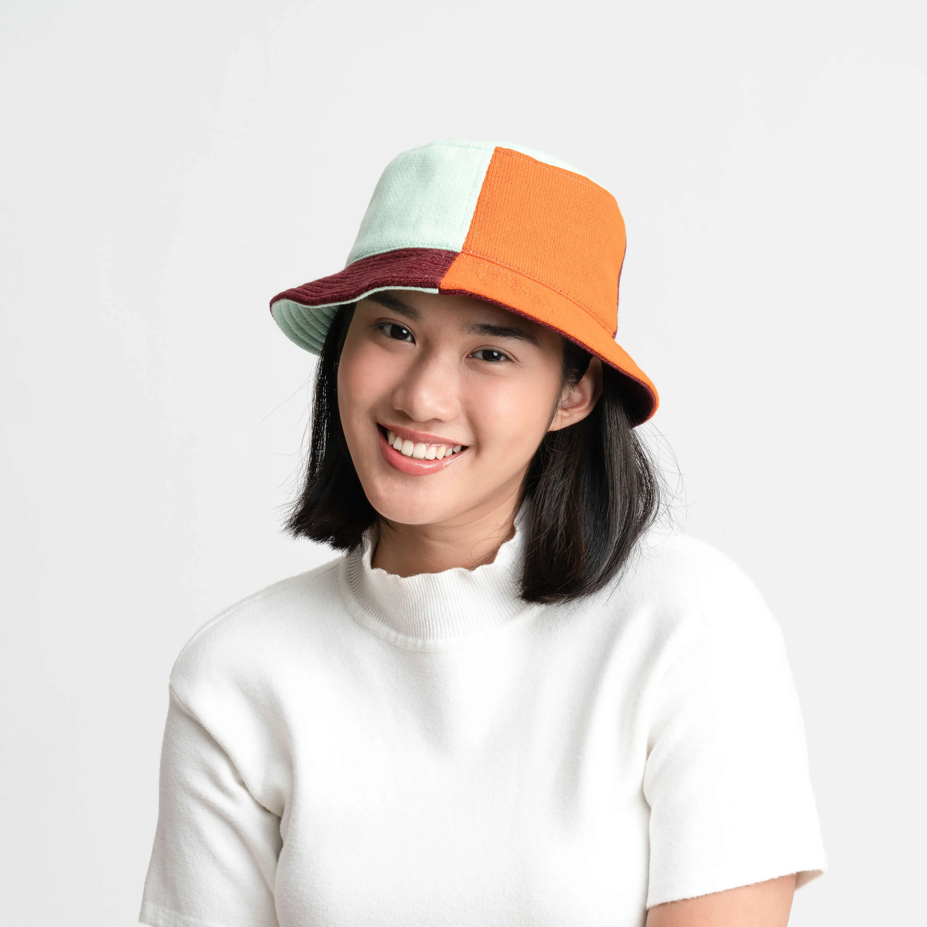 Colorblock Knit Bucket Hat