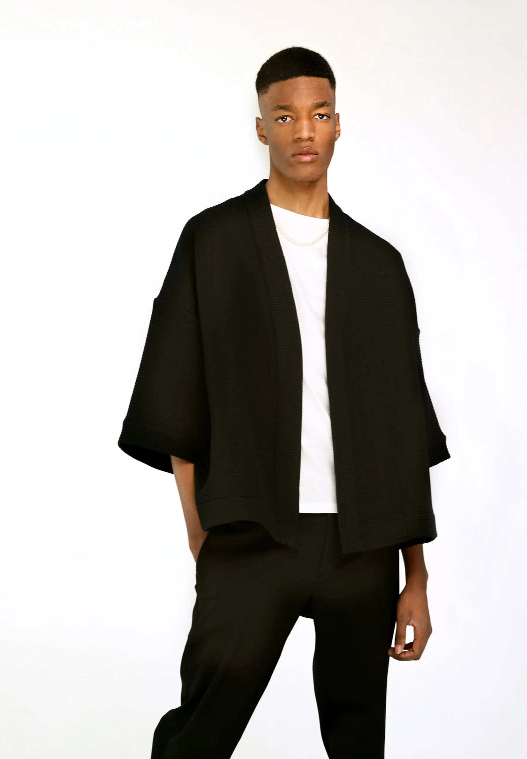 CYRUS SHORT BOXY JACKET -  Black quilted